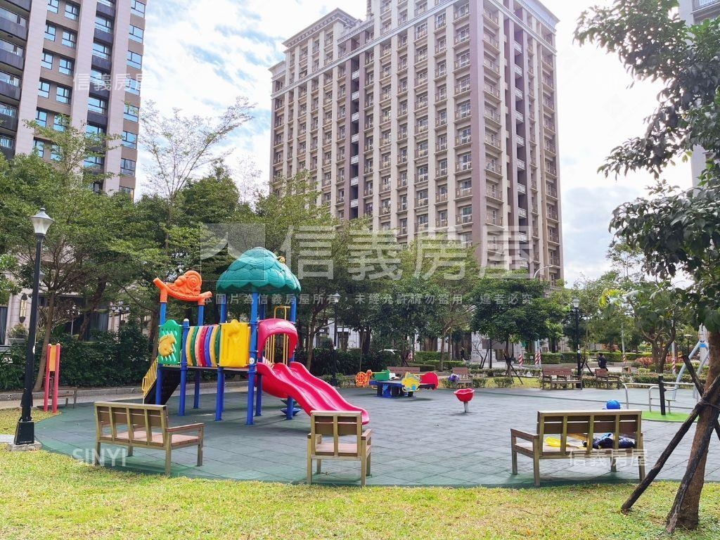 高樓景觀大兩房車位房屋室內格局與周邊環境