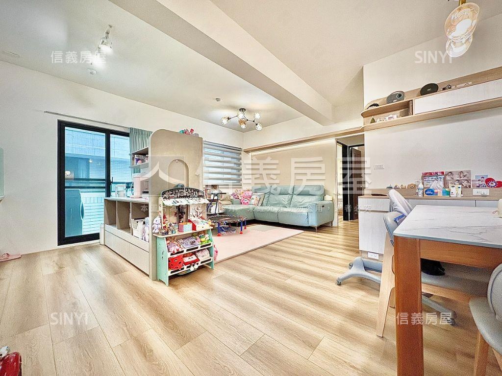新市｜誠品大兩房裝潢美宅房屋室內格局與周邊環境