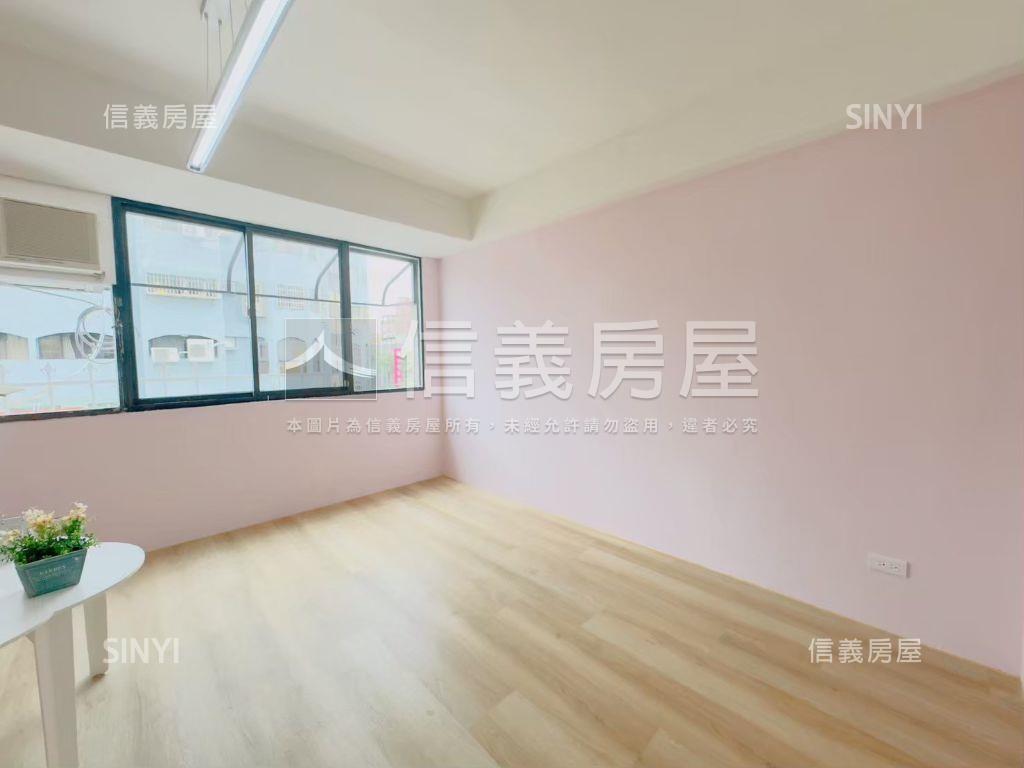 中國醫商圈質感電梯三房房屋室內格局與周邊環境
