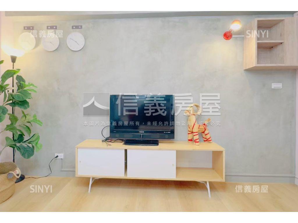 中國醫商圈質感電梯三房房屋室內格局與周邊環境