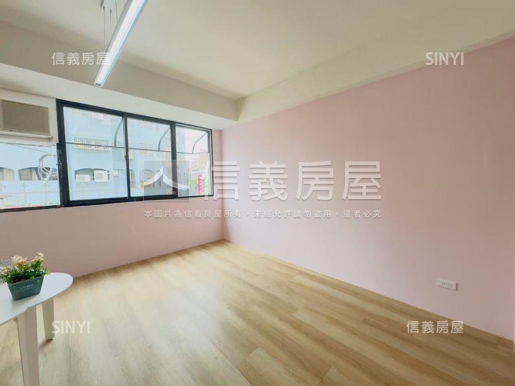 中國醫商圈質感電梯三房房屋室內格局與周邊環境