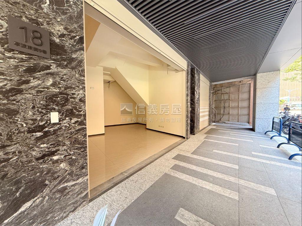 全新紀念堂捷運金店面房屋室內格局與周邊環境