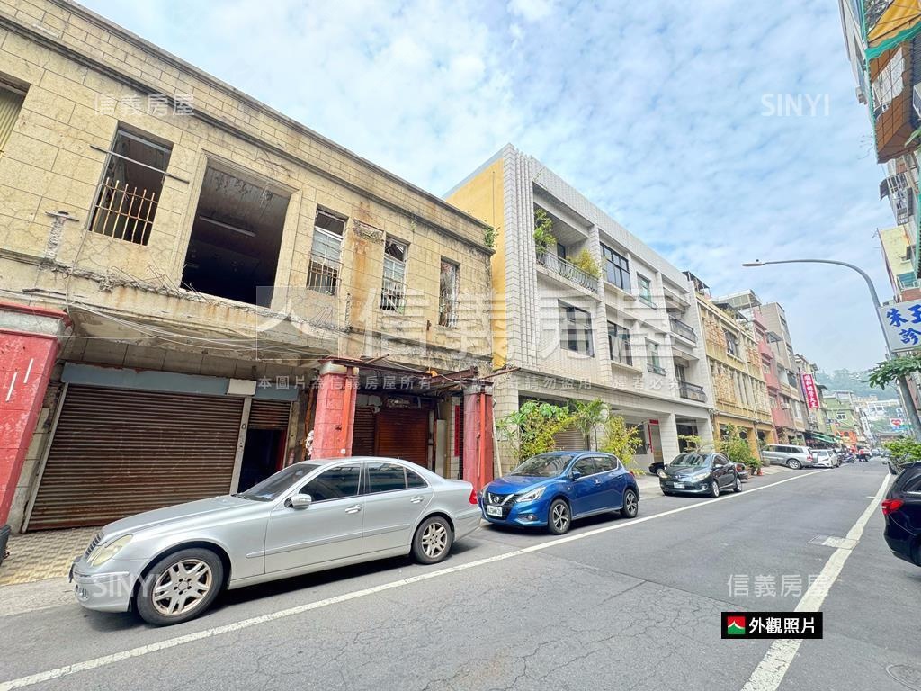 哈瑪星‧三間連棟面寬透店房屋室內格局與周邊環境