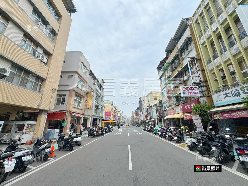 哈瑪星‧三間連棟面寬透店房屋室內格局與周邊環境
