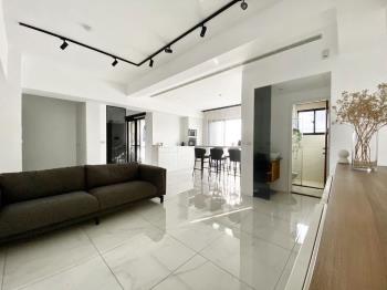 白京松の下純白三房平車