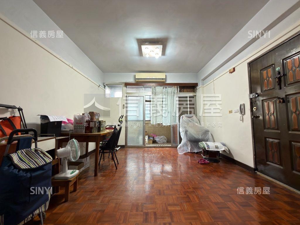 龍門邊間獨棟美寓房屋室內格局與周邊環境