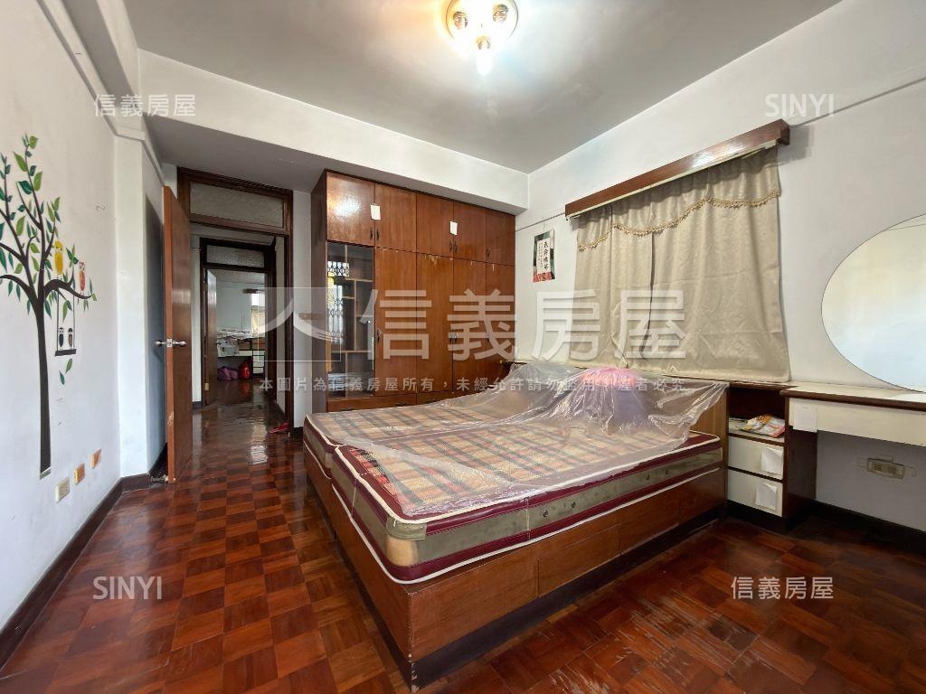 龍門邊間獨棟美寓房屋室內格局與周邊環境