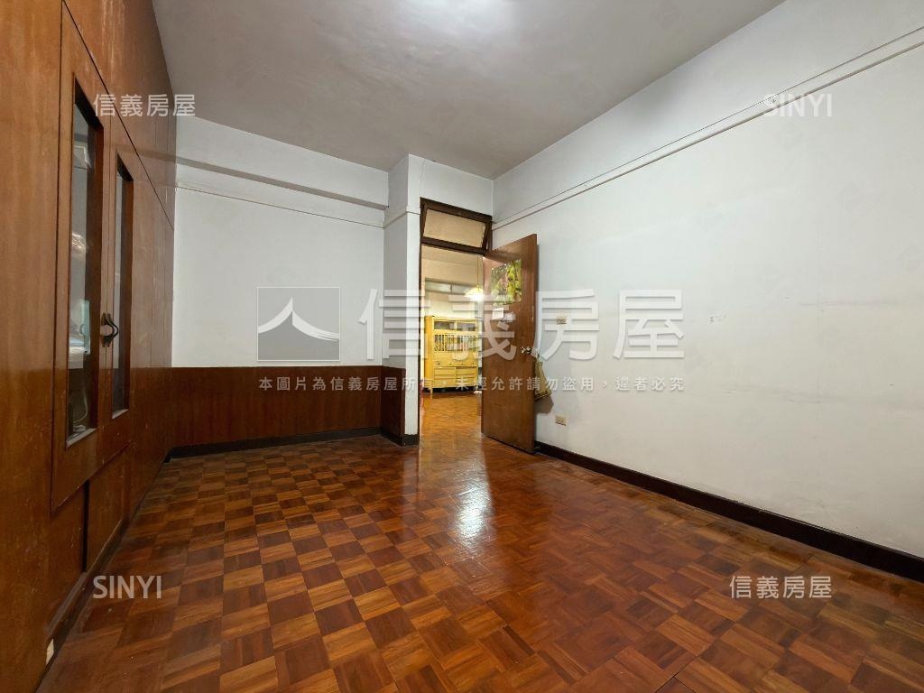 龍門邊間獨棟美寓房屋室內格局與周邊環境