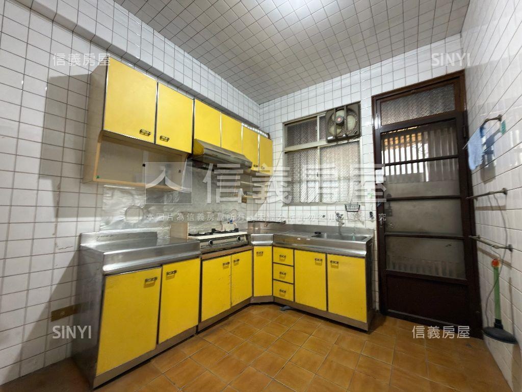 龍門邊間獨棟美寓房屋室內格局與周邊環境