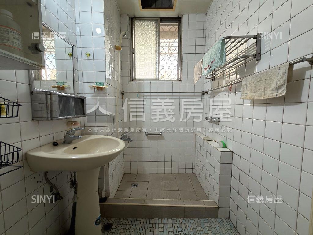 龍門邊間獨棟美寓房屋室內格局與周邊環境