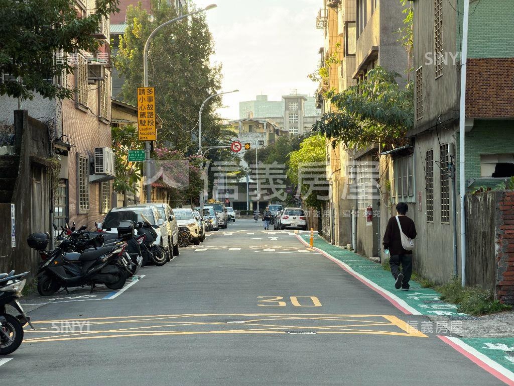 龍門邊間獨棟美寓房屋室內格局與周邊環境