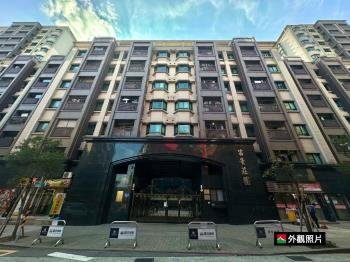 東湖低總價大面寬靓店住辦