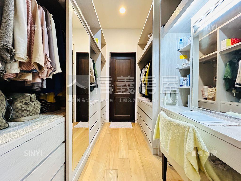 涵美裝潢美宅４房車位房屋室內格局與周邊環境