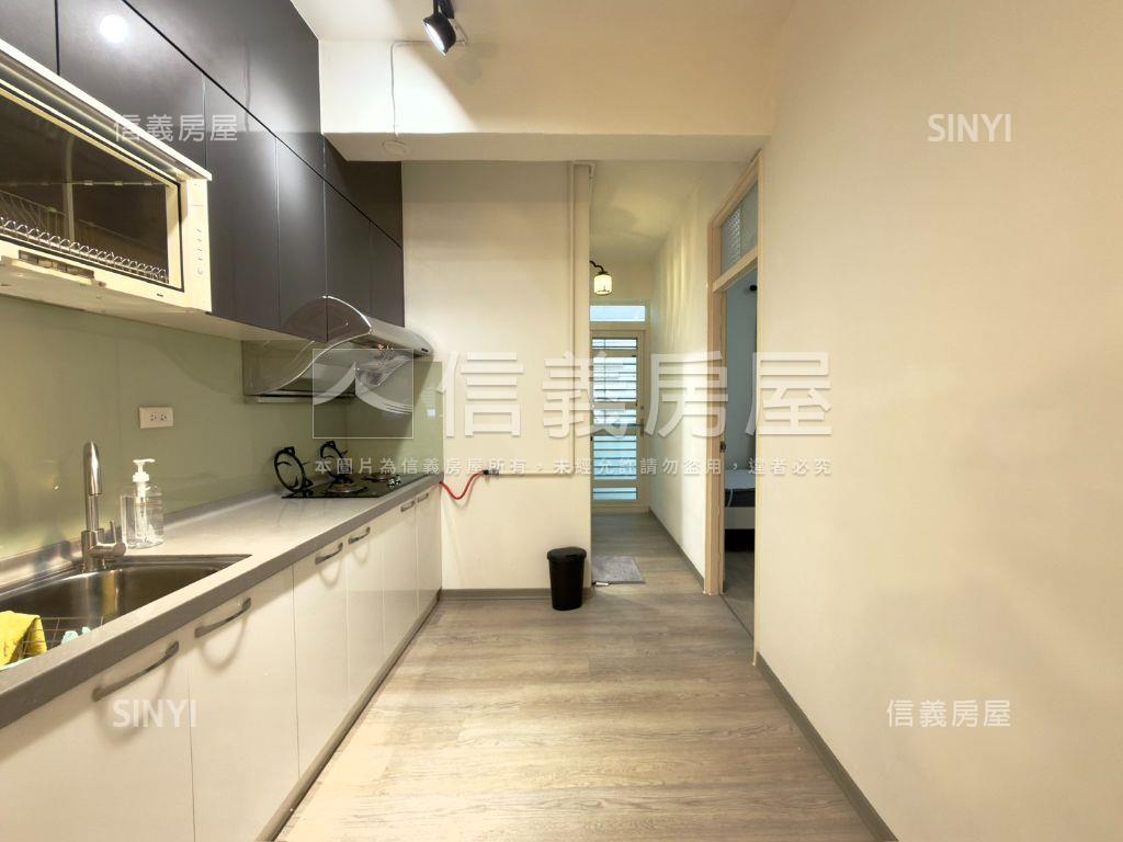 近四號公園優質頂加房屋室內格局與周邊環境