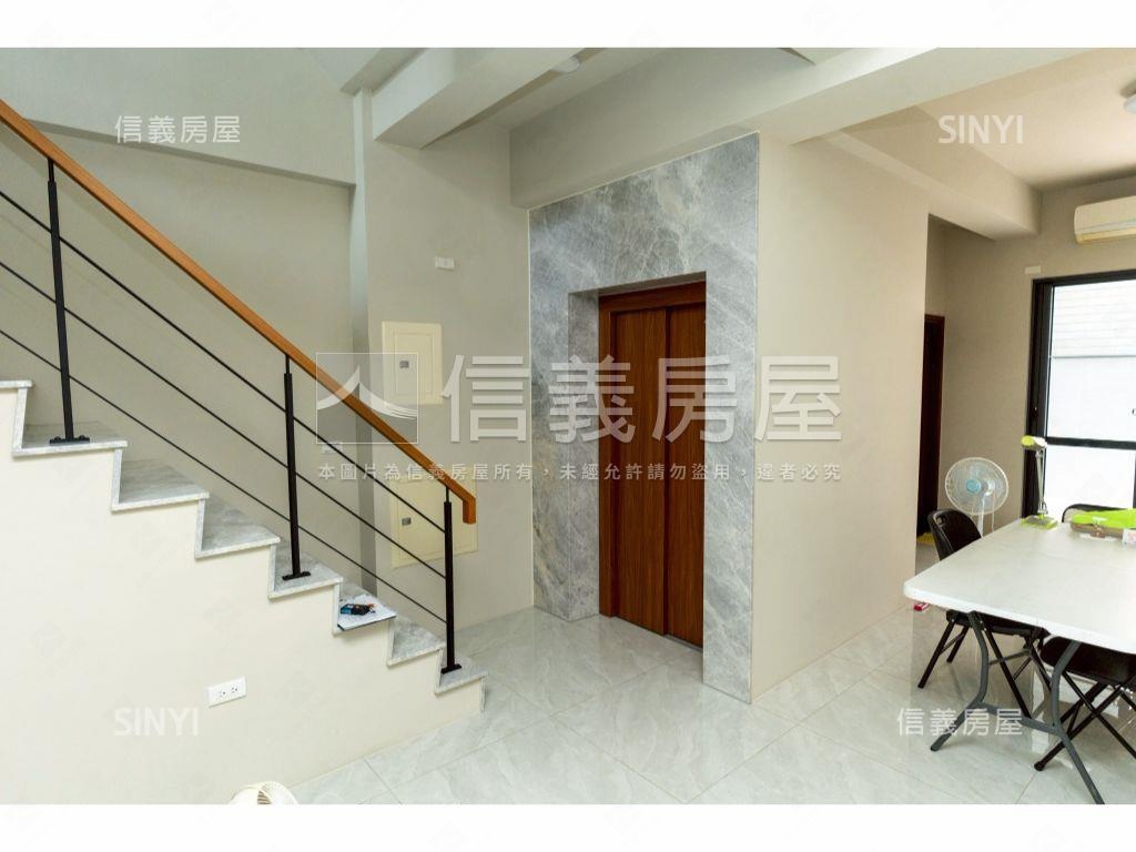 河蘊好運電梯車墅房屋室內格局與周邊環境