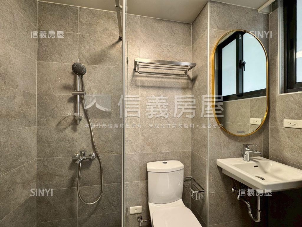 低奢質感電梯豪邸房屋室內格局與周邊環境