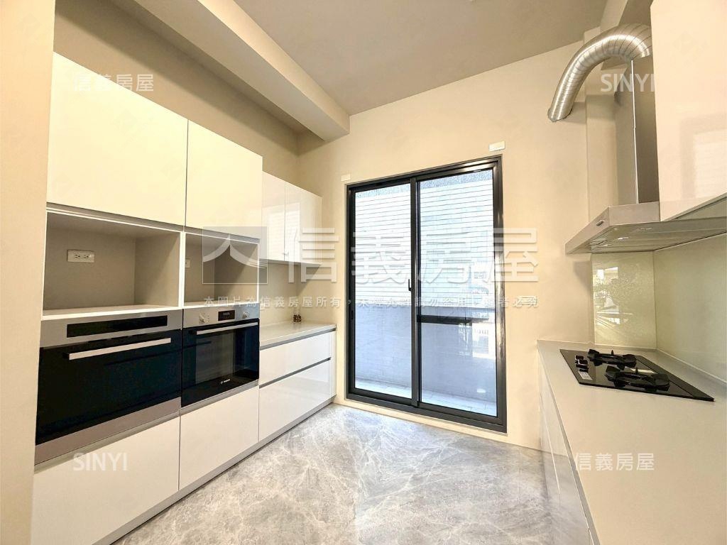 高質感低奢公園旁電梯豪邸房屋室內格局與周邊環境