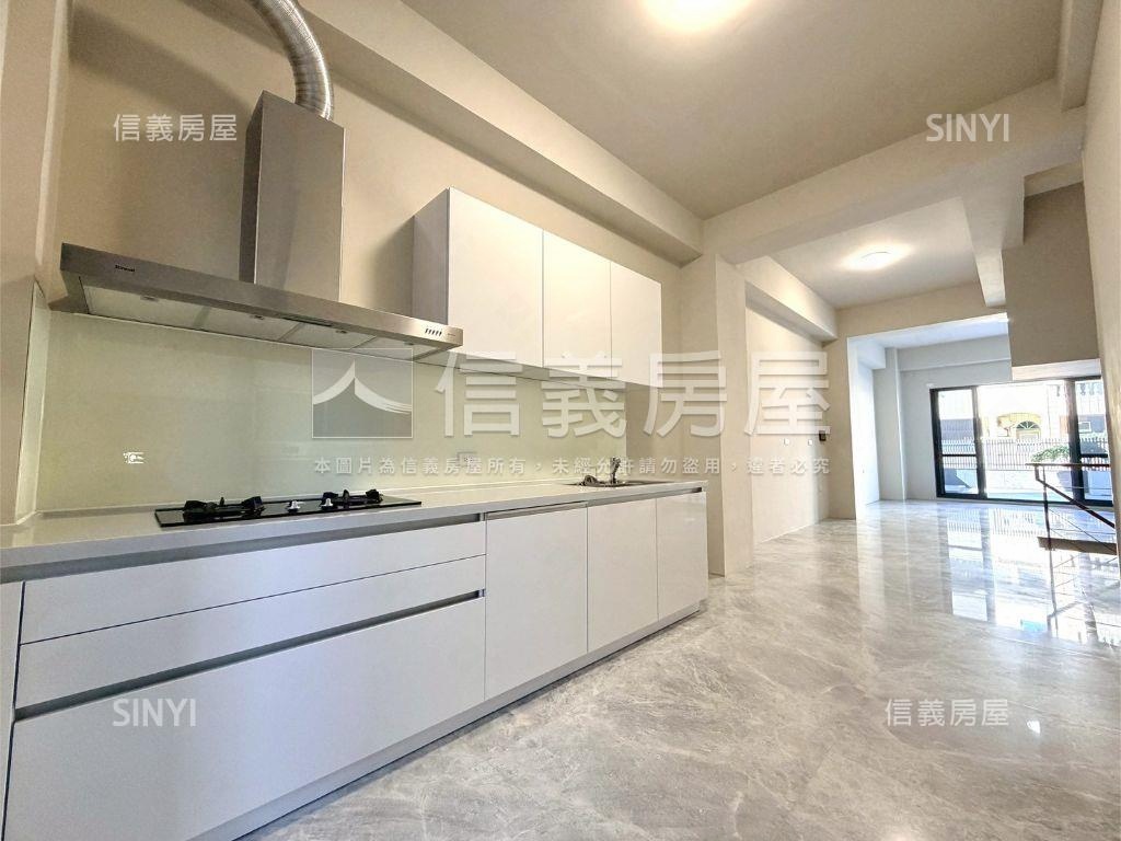 高質感低奢公園旁電梯豪邸房屋室內格局與周邊環境