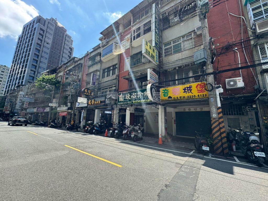莒光路金店面房屋室內格局與周邊環境