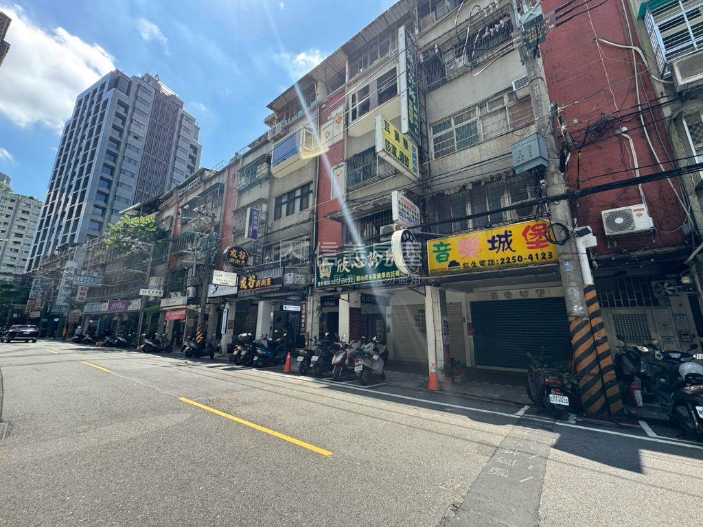 莒光路金店面房屋室內格局與周邊環境