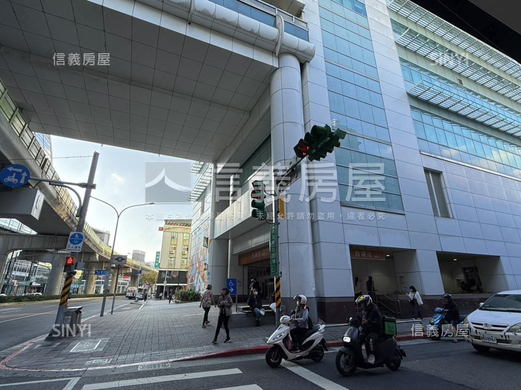 捷運內科三房低樓美寓房屋室內格局與周邊環境