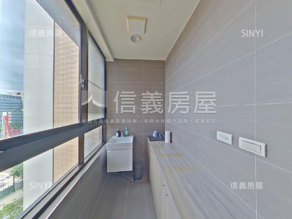 四鐵共構高樓辦公房屋室內格局與周邊環境