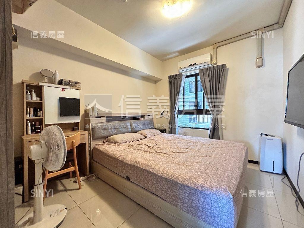 彩虹城兩房視野戶房屋室內格局與周邊環境