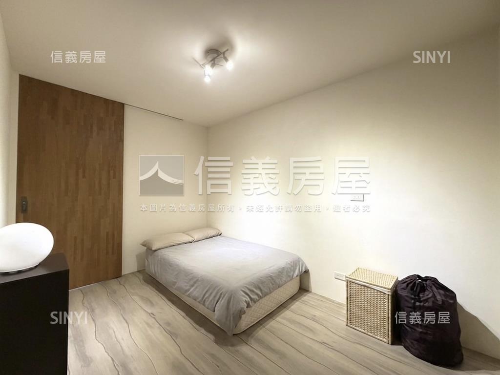 大里質感裝潢臨路透天房屋室內格局與周邊環境