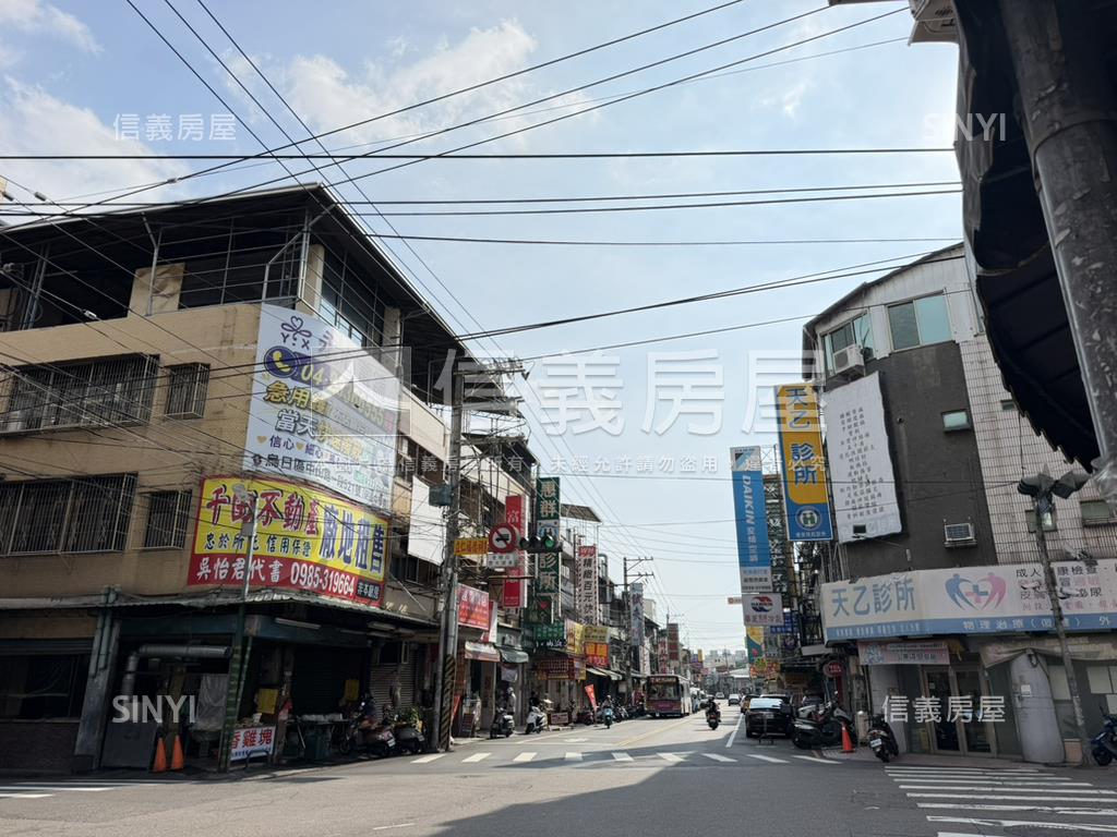 大里質感裝潢臨路透天房屋室內格局與周邊環境