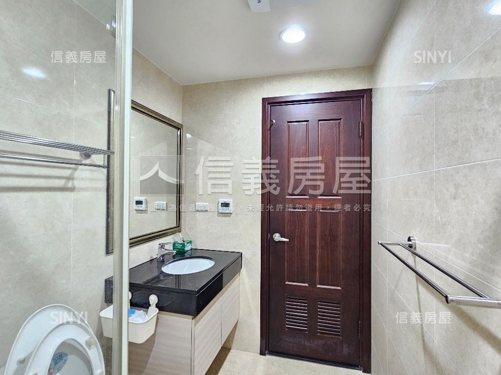 雲世紀溫馨三房再現房屋室內格局與周邊環境