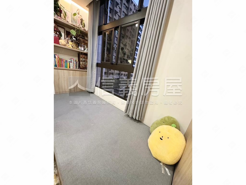 推！南屯朝南綠蔭兩房平車房屋室內格局與周邊環境
