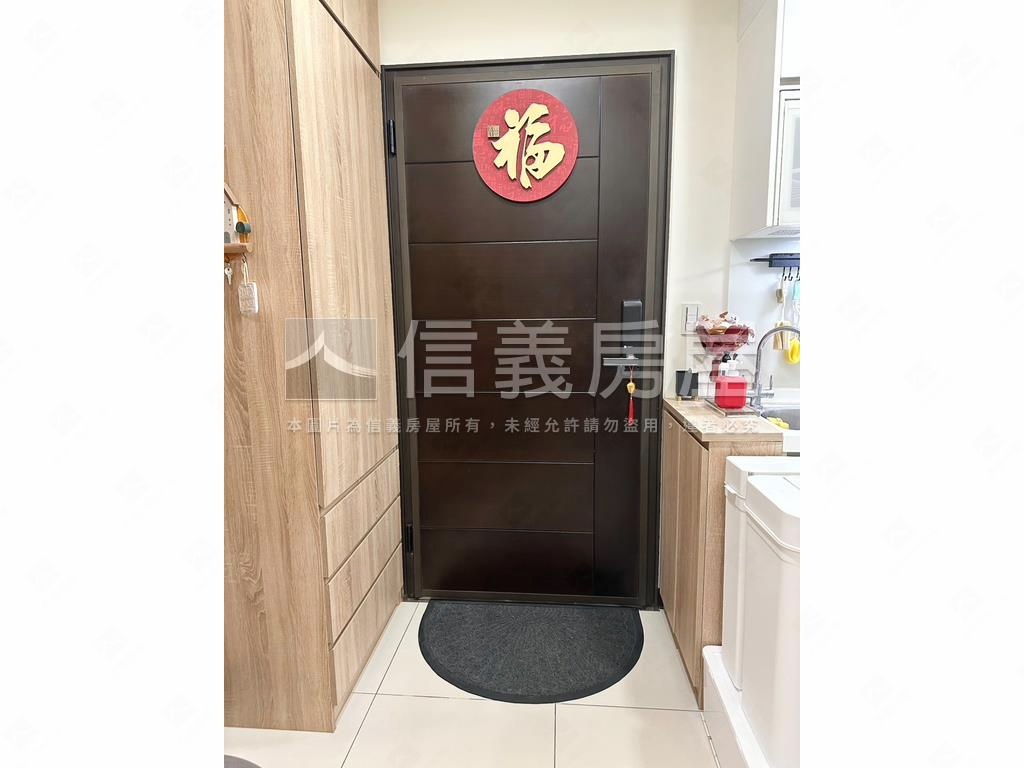 推！南屯朝南綠蔭兩房平車房屋室內格局與周邊環境