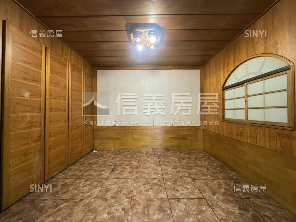 建福面公園三樓房屋室內格局與周邊環境