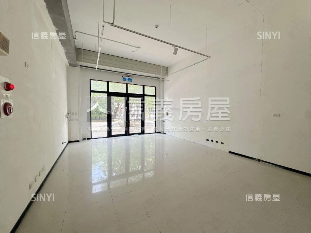竹北高鐵ＩＰＡＲＫ金店面房屋室內格局與周邊環境