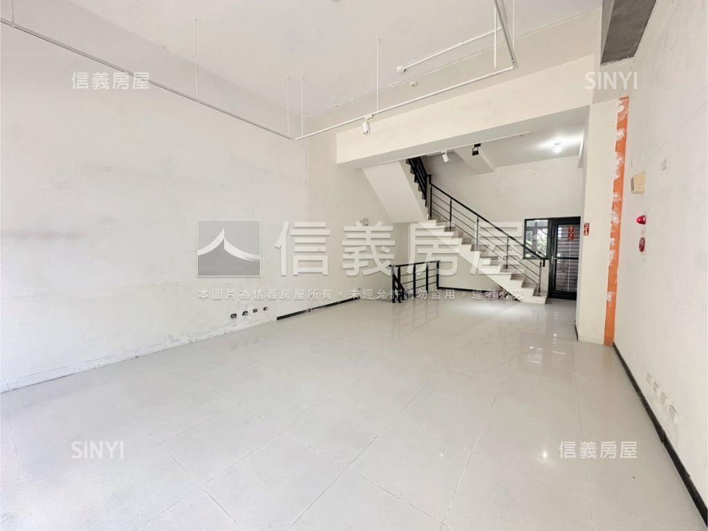 竹北高鐵ＩＰＡＲＫ金店面房屋室內格局與周邊環境