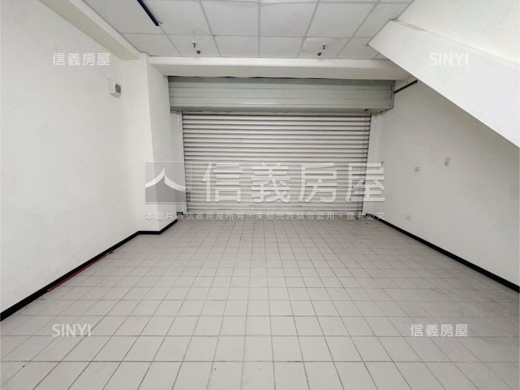 竹北高鐵ＩＰＡＲＫ金店面房屋室內格局與周邊環境