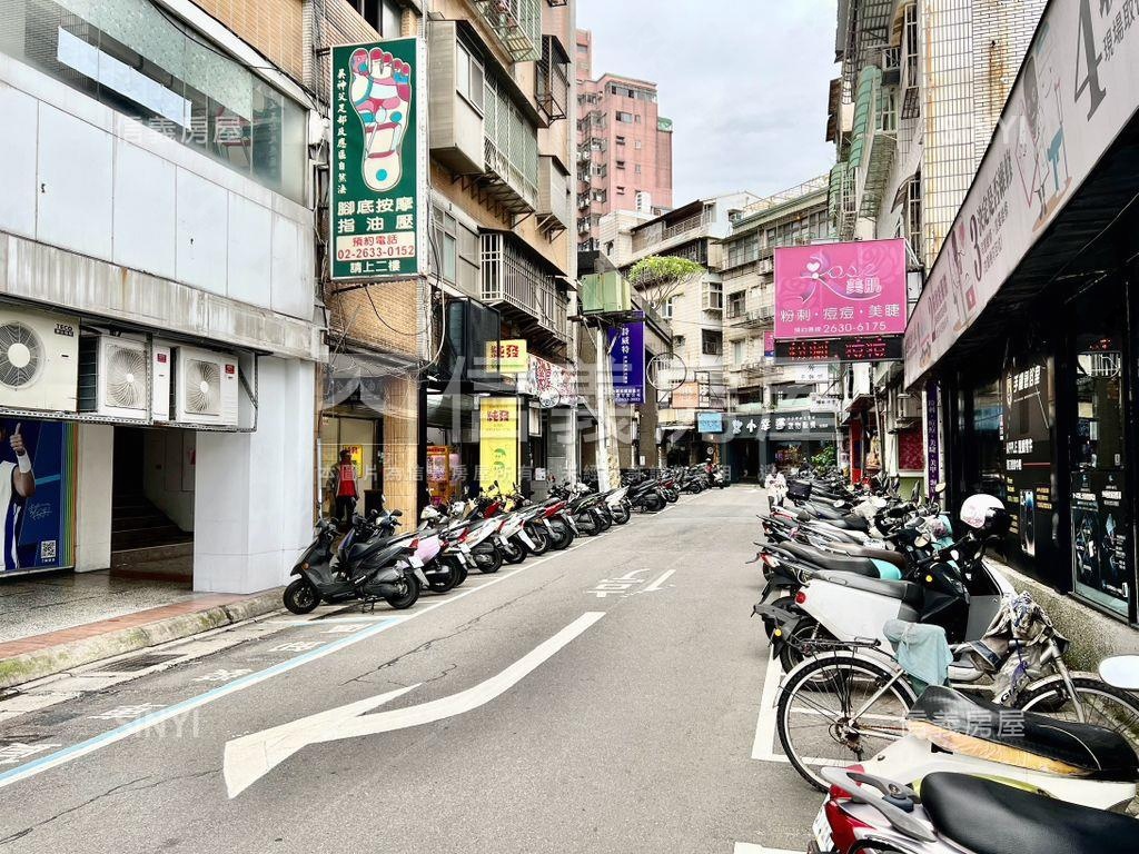 店長推薦●東湖金店面房屋室內格局與周邊環境