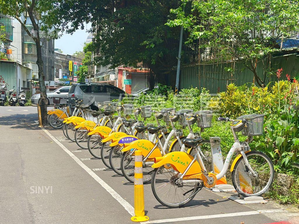 新接★松仁美景電梯三房房屋室內格局與周邊環境