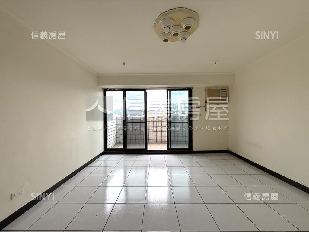 綠堤景觀四房車位房屋室內格局與周邊環境