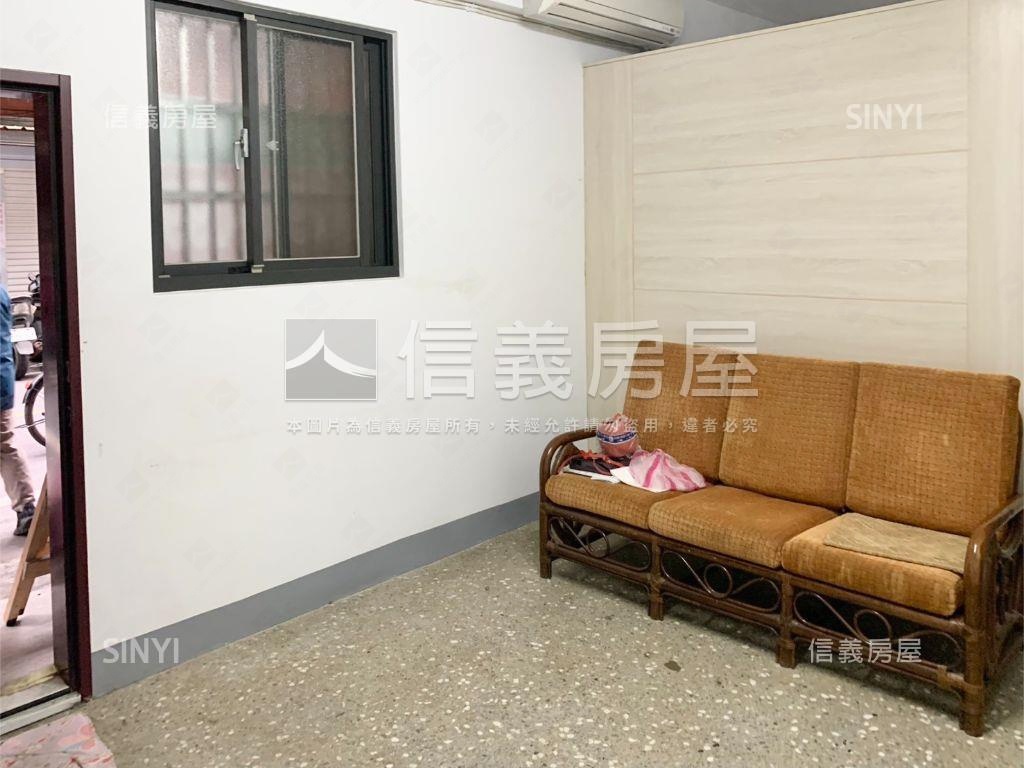 三角窗一樓店辦房屋室內格局與周邊環境