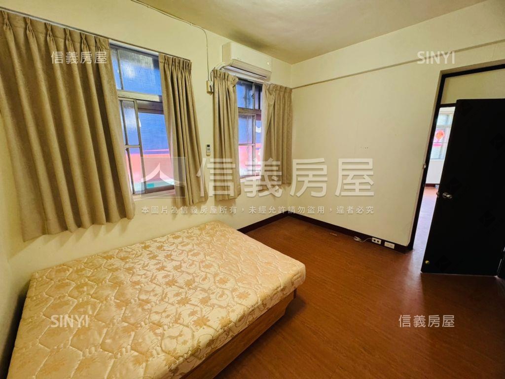近捷運板南線公寓３樓房屋室內格局與周邊環境