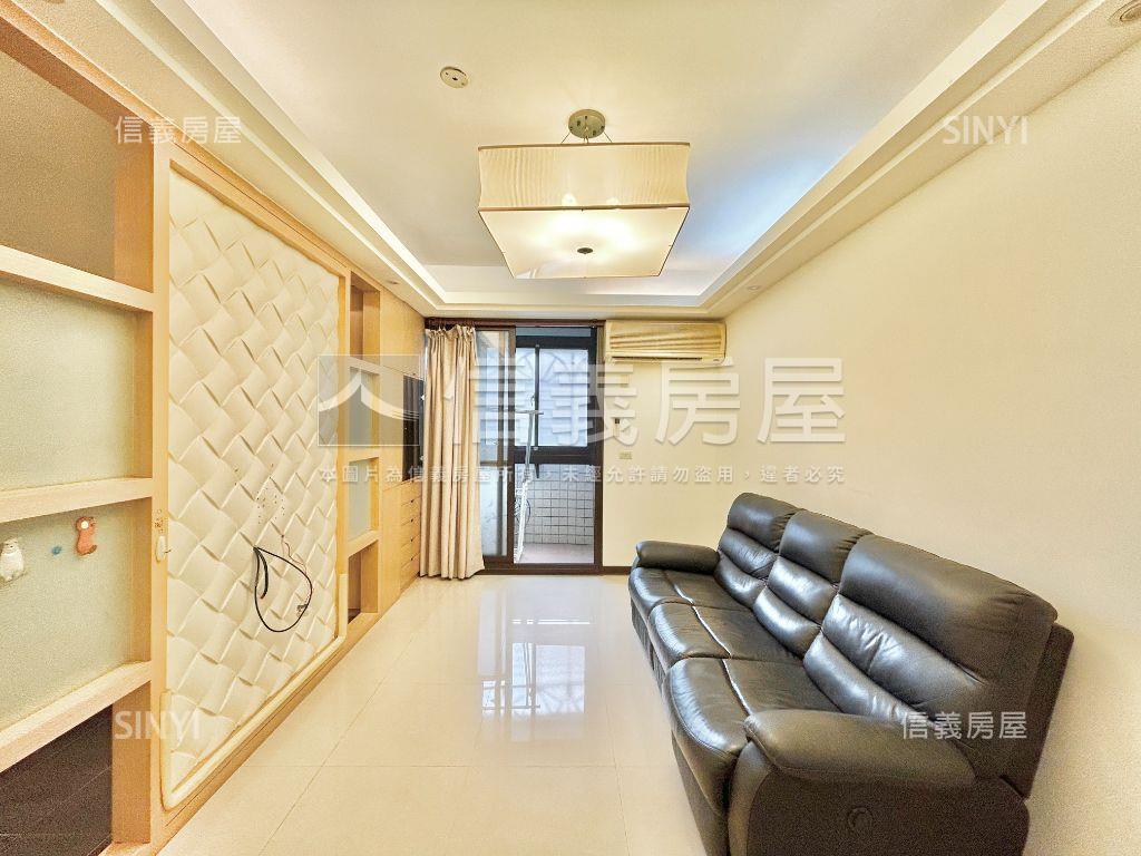 竹北朝東南三房平車房屋室內格局與周邊環境