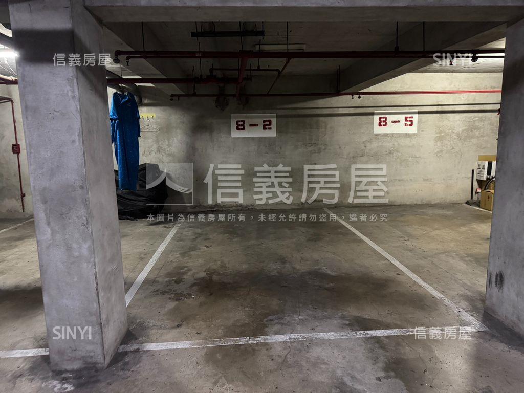 竹北朝東南三房平車房屋室內格局與周邊環境