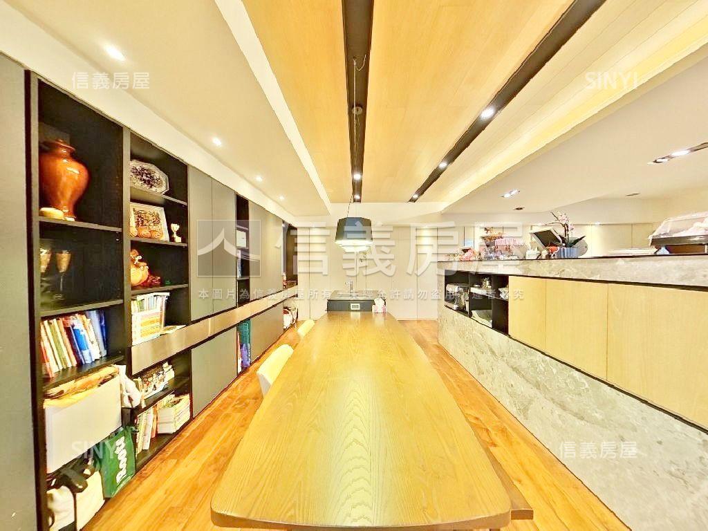 皇勝秀鼎‧景觀豪邸房屋室內格局與周邊環境