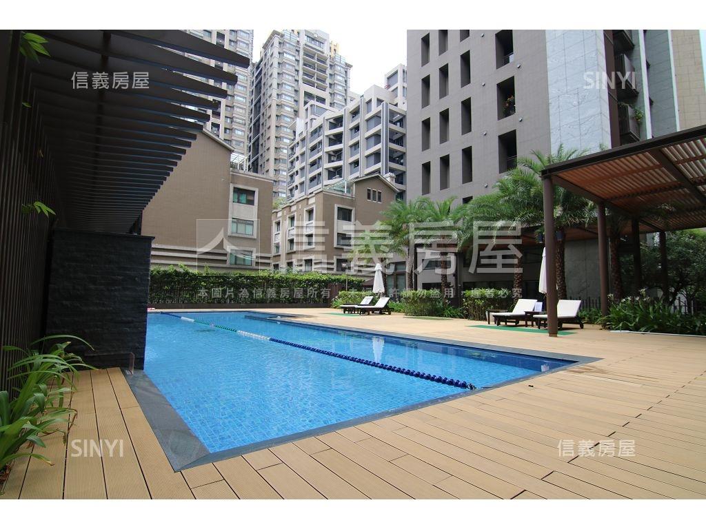 皇勝秀鼎‧景觀豪邸房屋室內格局與周邊環境