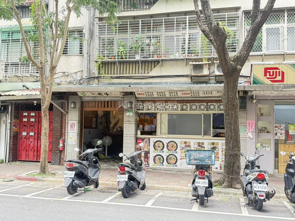 北安路６２１巷金店面房屋室內格局與周邊環境