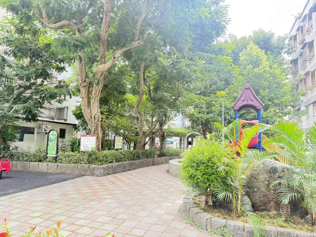 北安路６２１巷金店面房屋室內格局與周邊環境
