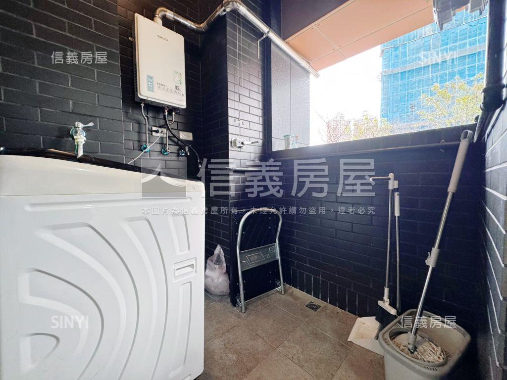 中路《璟都米蘭》２房車位房屋室內格局與周邊環境