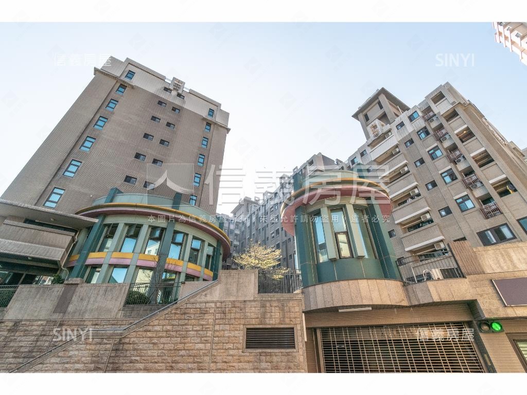 淡江大富翁稀有高樓層三房房屋室內格局與周邊環境