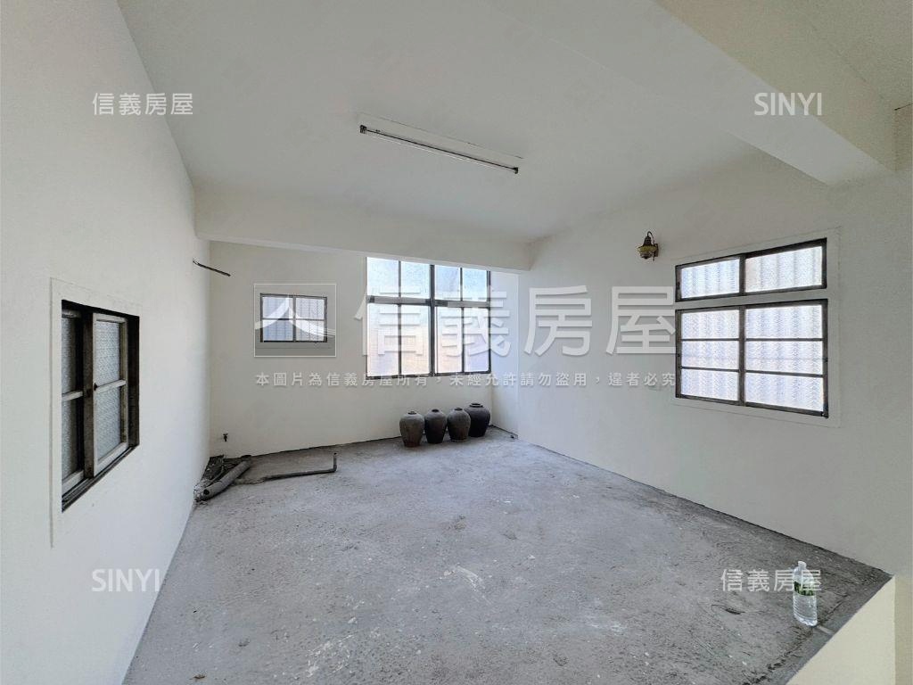 中山路臨路百坪透天房屋室內格局與周邊環境